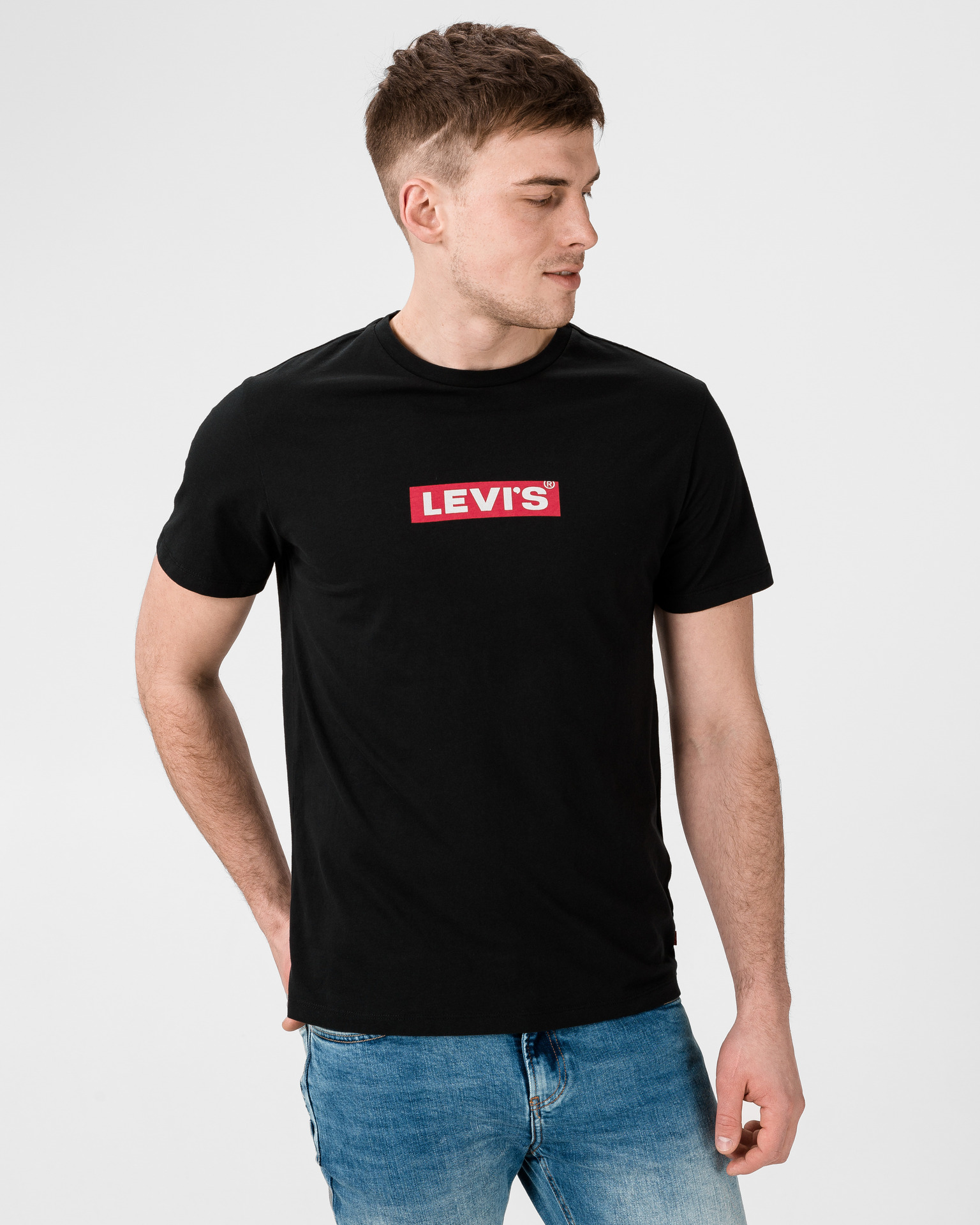 Купить футболку levis. Levi's футболка. Майка левайс мужские. Levis St Petersburg футболка. Levis футболка мужская черная.